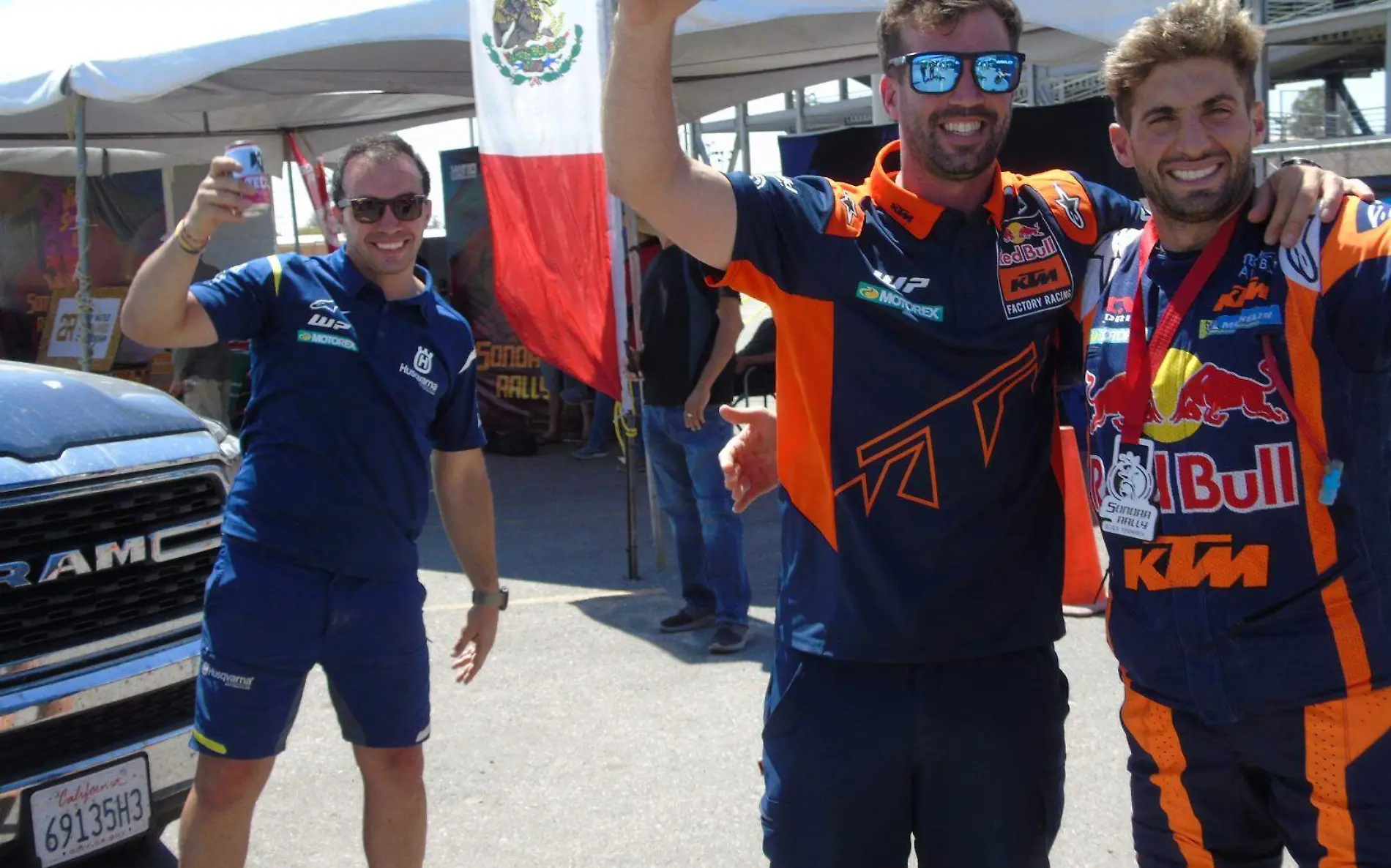 Toby Price el ganador en la categoría de motos GP 450 KTM